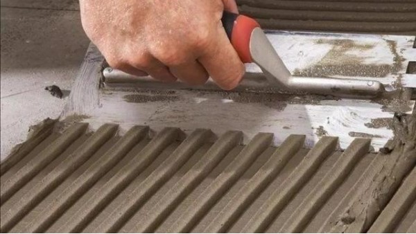 昆明瓷磚膠廠家提醒您，趕緊停！可不能這么貼磚啊→