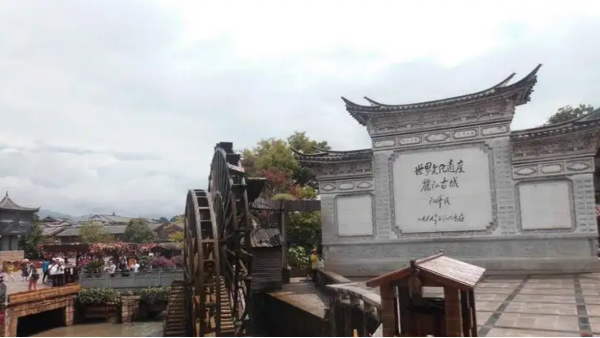 麗江·麗江時光內(nèi)墻膩子施工案例