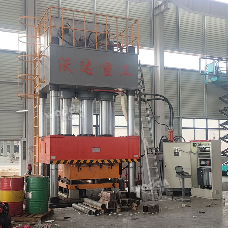 1500噸復(fù)合材料液壓機(jī)